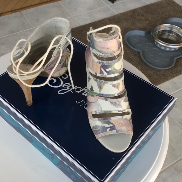 Sandal lace up - Picture 5 of 5